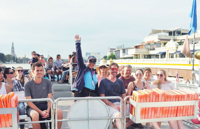 Bateau touristique à Bangkok - Photo 1