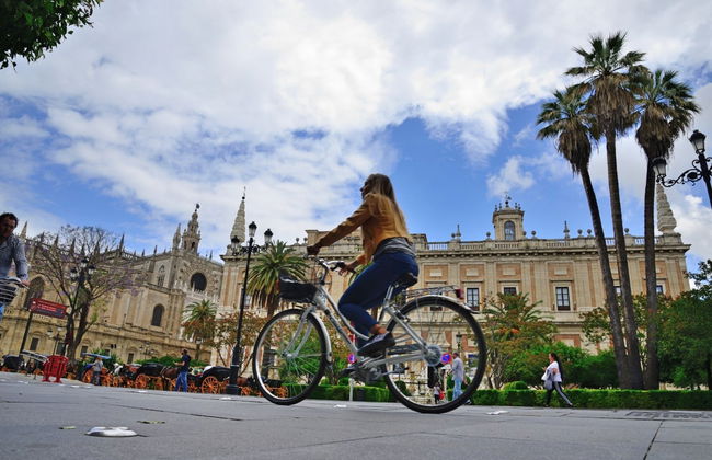 Bike Rental in Seville - Photo 1