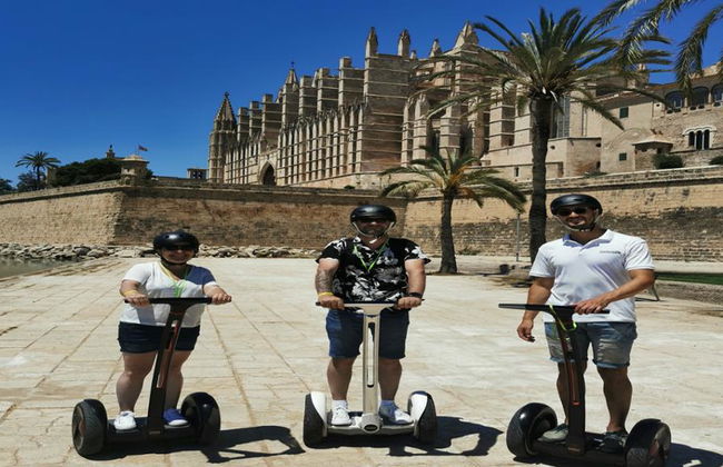 Explora Palma de Mallorca con un tour en Segway de 2 horas - Foto 6