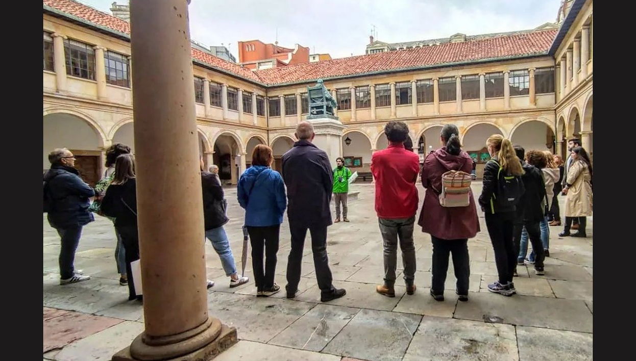 Tour de la Guerra Civil por Oviedo - Foto 1
