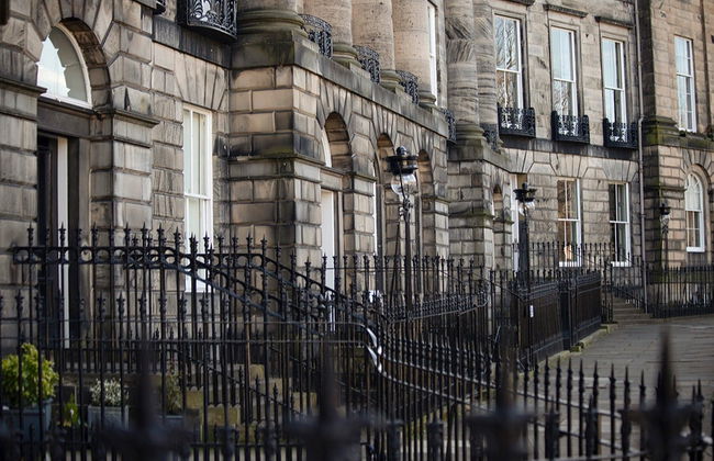 Full Day Edinburgh Walking Tour + Entry Tickets - Photo 3