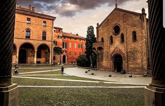 Visita clásica privada a pie por Bolonia - Foto 4