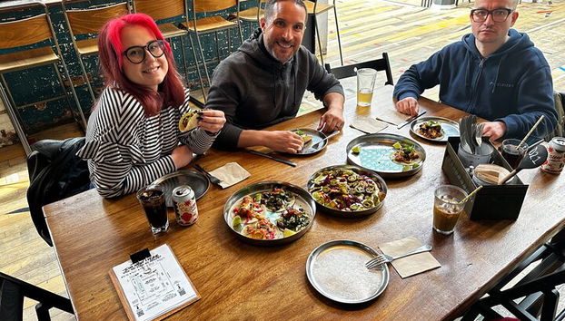 Un sabor de Manchester y Salford con comidas , bebidas y guía - Foto 3