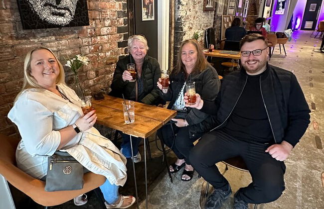 Um gosto de Manchester e Salford com refeições, bebidas e guia - Foto 16