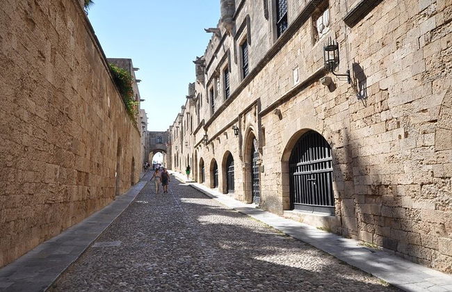 Lindos e la città medievale di Rodi, tour privato FD dal porto - Foto 2