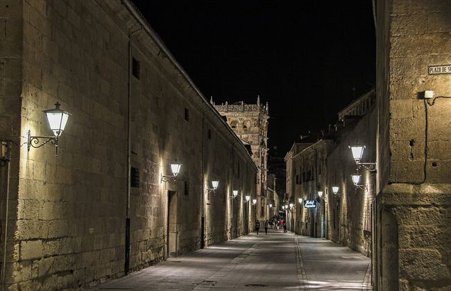 Tour Noturno Privado de Histórias e Lendas de Salamanca - Foto 4