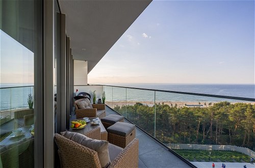 Photo 40 - Apartment Royallux Sea View by Renters