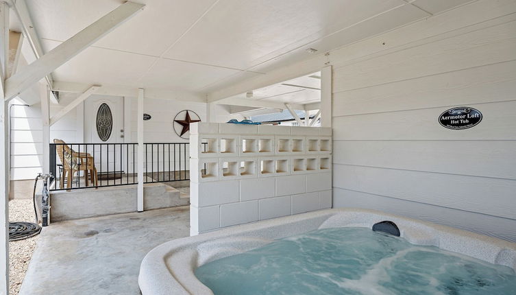 Photo 1 - Aermotor Loft Downtown With Hot Tub