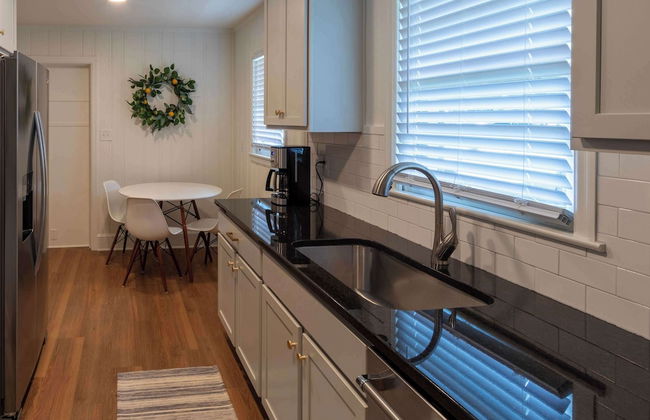4 BR Sleeps 10 Near UGA & Downtown - Foto 14