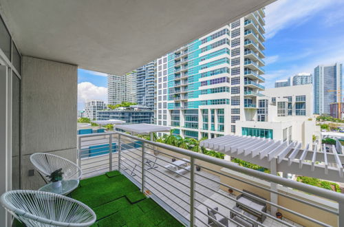 Photo 17 - Amazing Family Apt with Pool at Midblock Miami