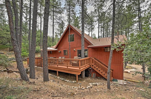 Foto 5 - Prescott Cabin w/ Beautiful Forest Views & Deck