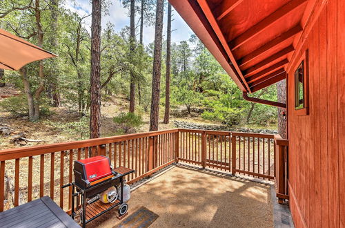 Foto 18 - Prescott Cabin w/ Beautiful Forest Views & Deck