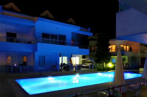 Photo 29 - Chic Duplex House With Shared Pool in Antalya
