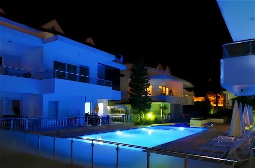 Photo 28 - Chic Duplex House With Shared Pool in Antalya