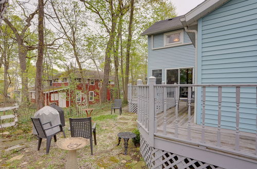 Photo 36 - Spacious Lakeside Cottage - 2 Miles to Marblehead