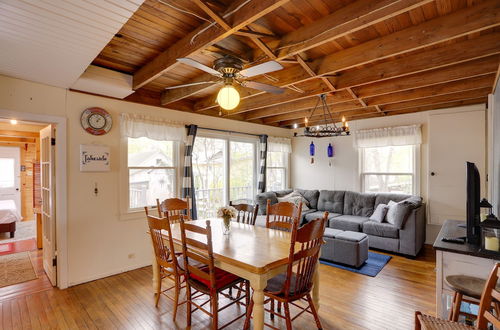 Photo 13 - Spacious Lakeside Cottage - 2 Miles to Marblehead