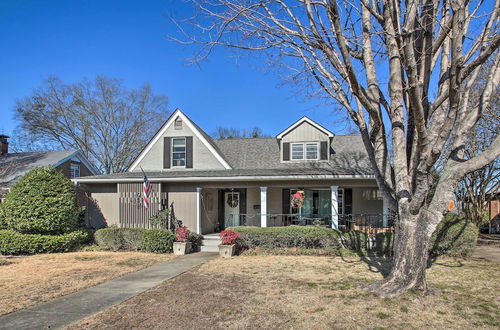 Photo 15 - Spacious Hot Springs Abode: Walk to Oaklawn