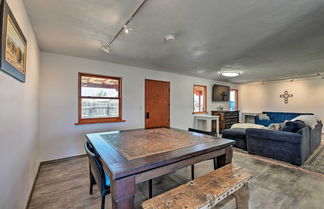 Photo 3 - Chic Studio w/ Grill - 25 Mins to Taos Ski Valley