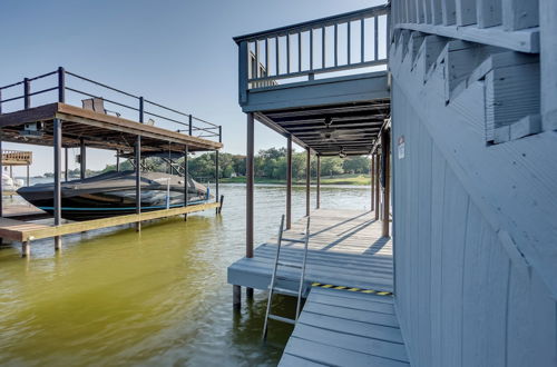 Photo 33 - Lakefront Mabank Home: Boating Getaway