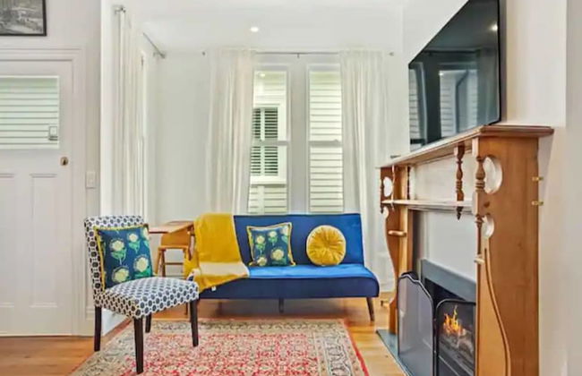 Cheerful 1 Bedroom Home With Free Parking - Foto 3