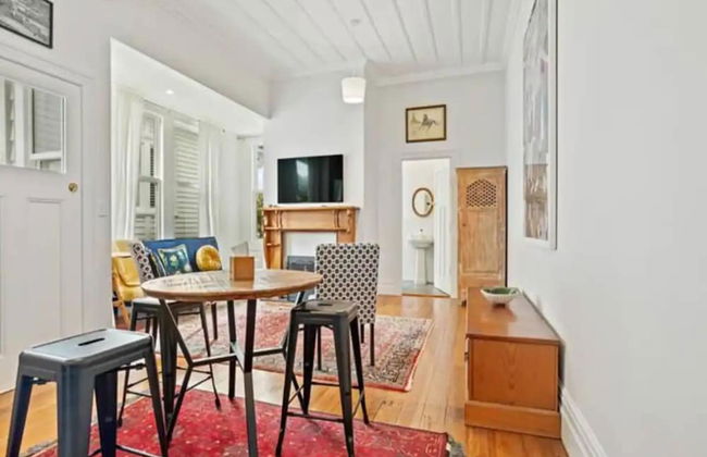 Cheerful 1 Bedroom Home With Free Parking - Foto 4