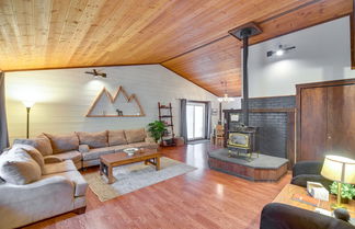 Photo 1 - Creekside Cabin: Easy Access to I-70 & Slopes