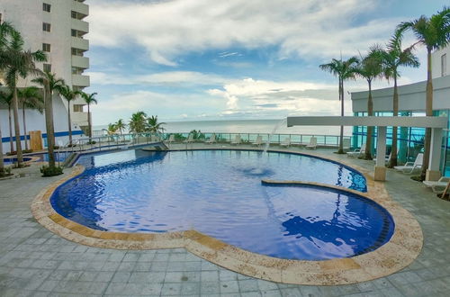 Photo 35 - 2 Bedroom Beachfront Apartment 2p1-al4 With Pool And Wifi