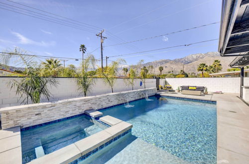 Foto 19 - Stylish Palm Springs Home With Outdoor Oasis