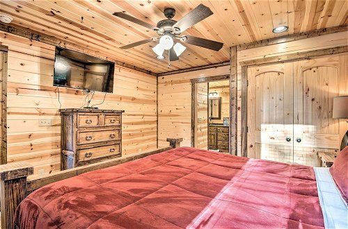 Photo 18 - Lux Cabin W/hot Tub 13mins to Broken Bow Lake