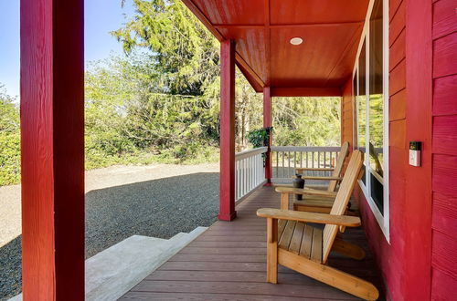 Photo 24 - Ocean Shores Retreat w/ Porch & Canal Views