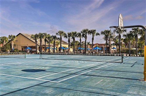 Foto 5 - Spacious Resort Home w/ Pool - 11 Mi to Disney
