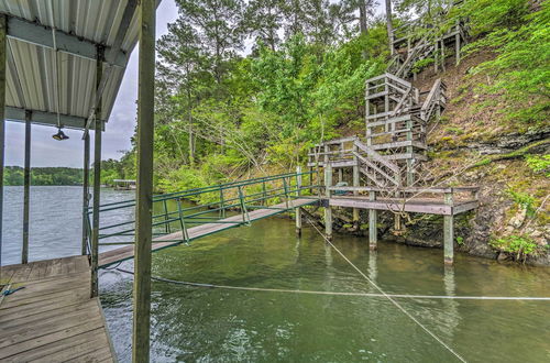 Foto 11 - Lake Hamilton Hideaway w/ Private Dock & Slip