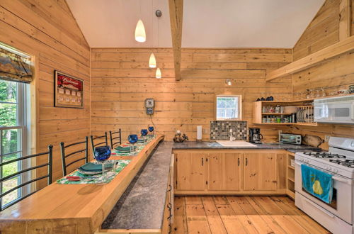 Foto 29 - Cabin-inspired Home < 12 Mi to Sugarloaf Mtn