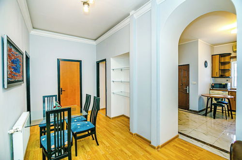 Photo 8 - Azneft Garden Apartment