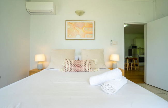 NIGHTCLIFF RETREAT - Stylish 2BR Apt - Foto 2