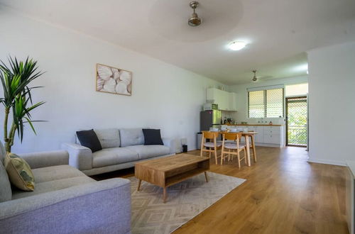 Foto 10 - NIGHTCLIFF RETREAT - Stylish 2BR Apt