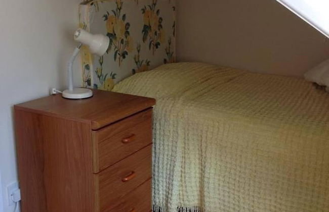 Newly Refurbished 7-bed Cottage in Polruan, Fowey - Photo 3