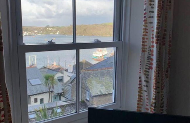 Newly Refurbished 7-bed Cottage in Polruan, Fowey - Photo 26
