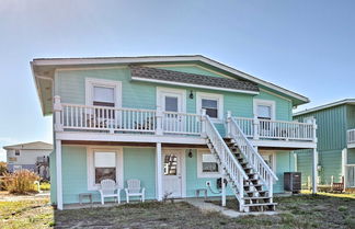 Foto 1 - Holden Beach Vacation Rental: Steps to Shore