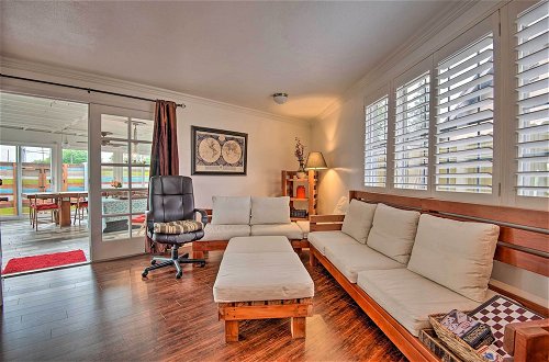 Foto 2 - Arcadia Home w/ Sunroom & Deck in Central Location