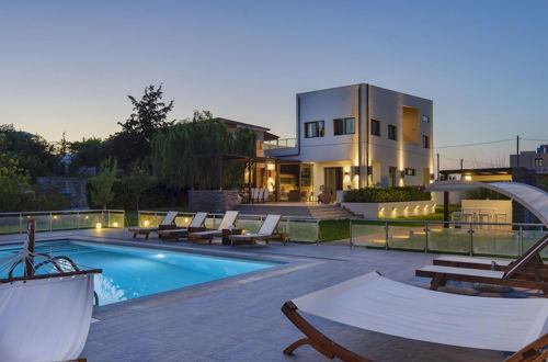 Photo 2 - Villa Sfedami 350m With 55m Private Pool