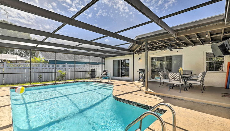 Photo 1 - Lavish Holiday Home w/ Lanai & Heated Outdoor Pool