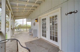 Photo 1 - Vacation Rental in Kerrville: Pets Welcome