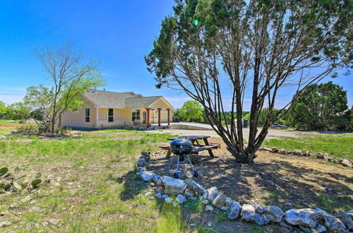 Foto 2 - Cozy Boerne Casita w/ Patio, ~ 13 Mi to Downtown