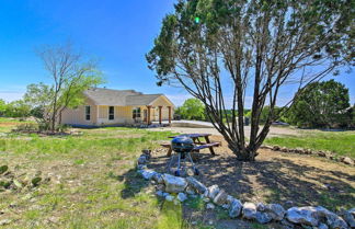 Foto 2 - Cozy Boerne Casita w/ Patio, ~ 13 Mi to Downtown