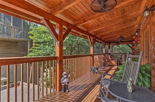 Photo 14 - Sevierville Cabin w/ Furnished Deck & Balcony