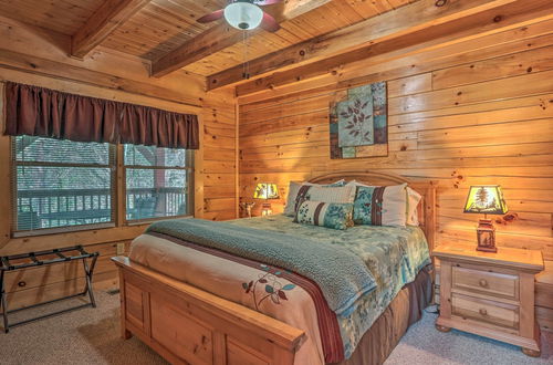 Photo 24 - Sevierville Cabin w/ Furnished Deck & Balcony