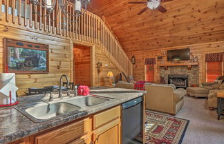 Photo 2 - Sevierville Cabin w/ Furnished Deck & Balcony