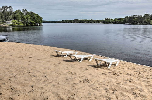 Foto 10 - Tomahawk Cottage w/ Fire Pit & Lake Access