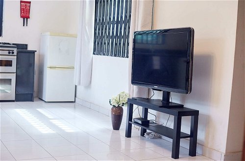 Photo 39 - Beautiful one bed Apartment in Tema, Community 6